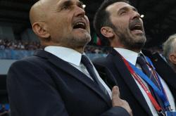 包含赛地聚焦：德国杯转会期热度飙升；毕尔巴鄂竞技绝杀压哨；信心回归；资深球员宣示担当的词条爱游戏体育