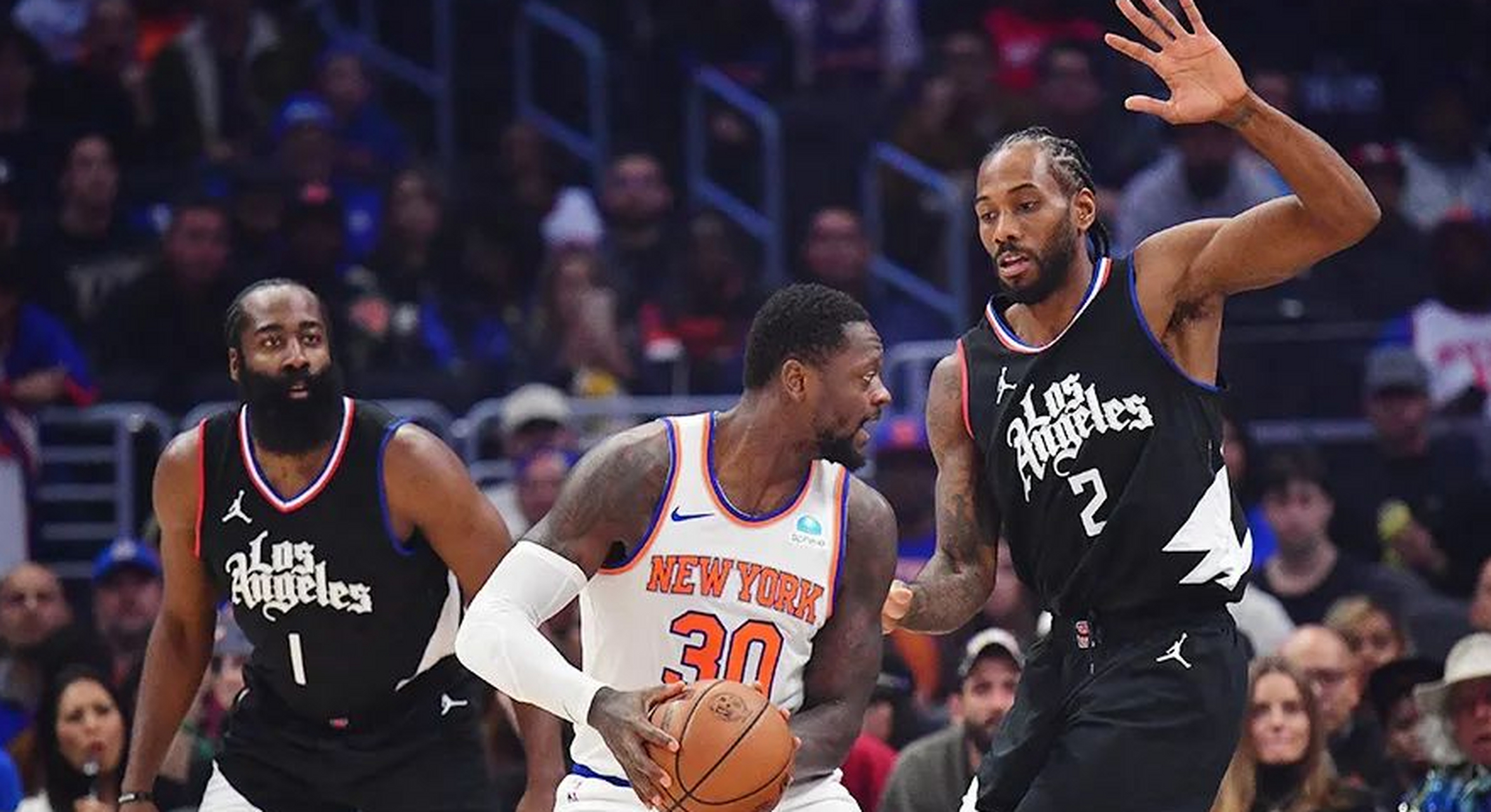 关于洛杉矶快船国际比赛日造点机会今晚瓦伦西亚调整名单以备中超，库里在湖人比赛中险胜看傻球迷的信息