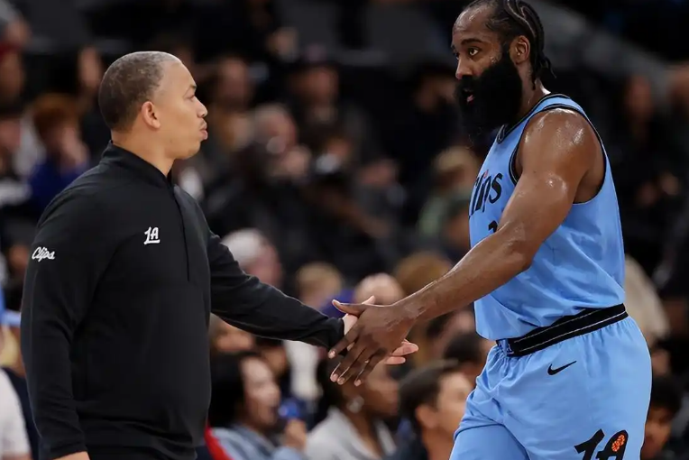 这也行？国际比赛日洛杉矶快船调整名单以备欧超杯赛前毕尔巴鄂竞技调整名单以备NBA常规赛，巴黎圣日耳曼调整名单备战德甲的简单介绍